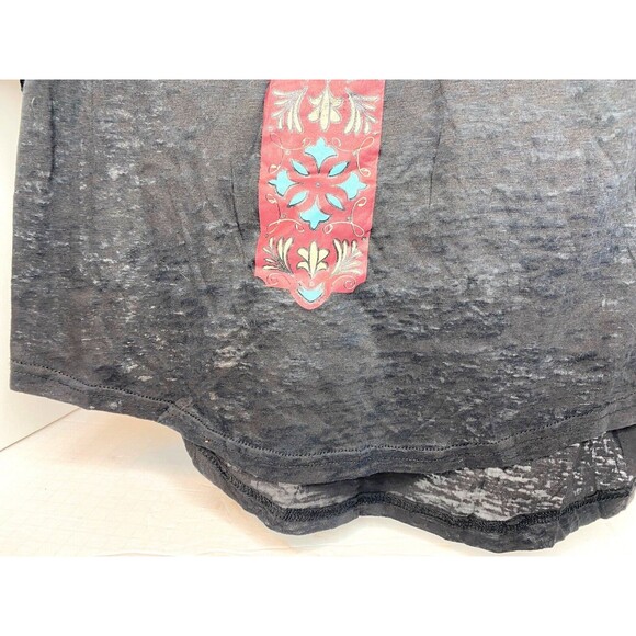 Southern Grace Black Lace & Maroon Blk Glitter Floral Cross Burnout Shirt Size S - Picture 6 of 9